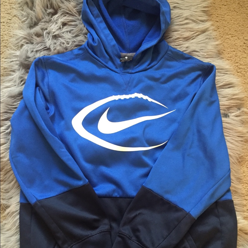 Boys Nike sweatshirt size XL